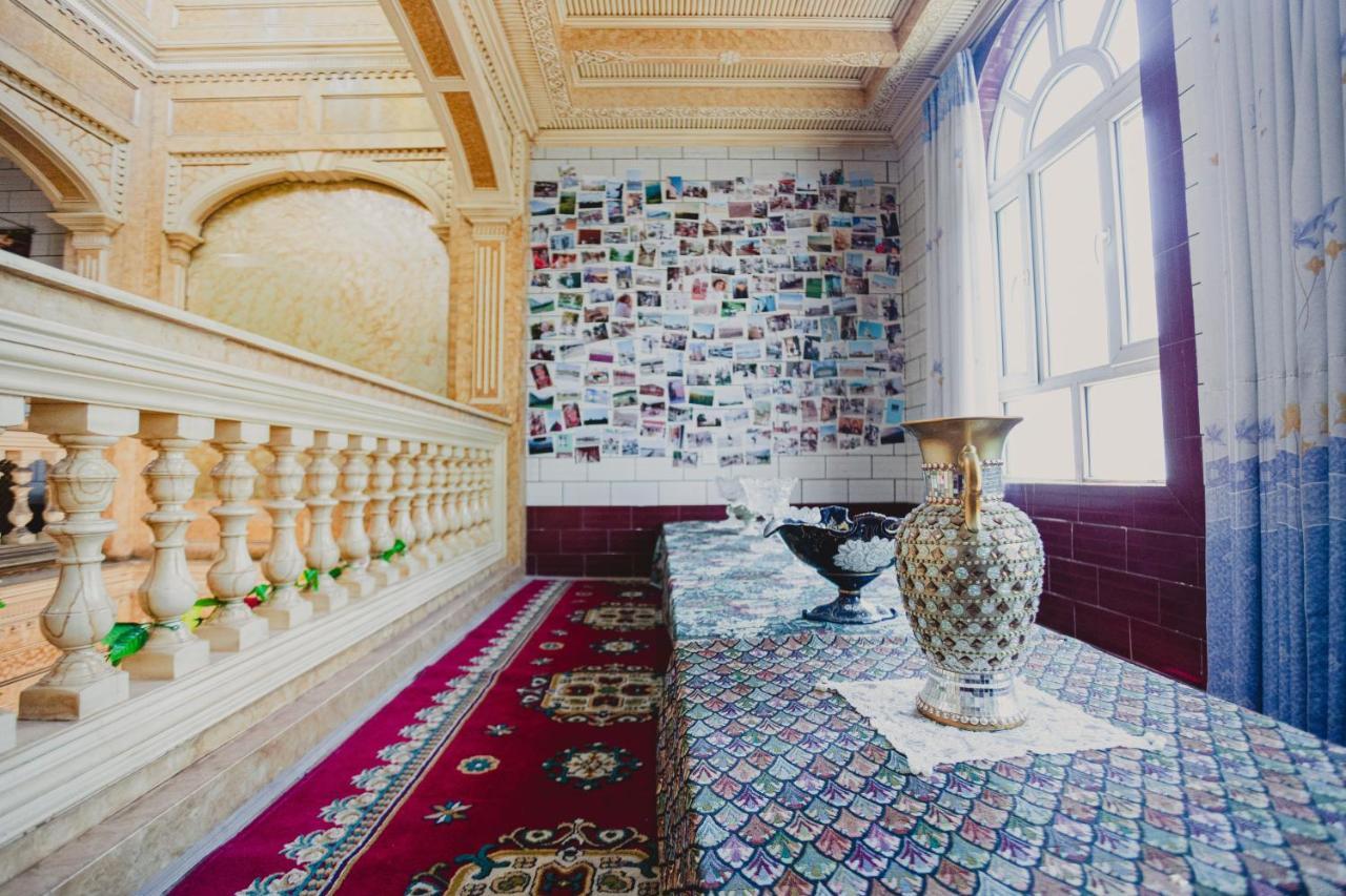 Good Morning Homestay Inn Кашгар Екстериор снимка