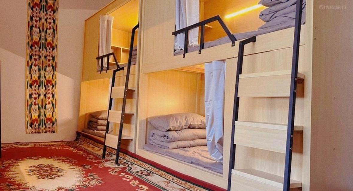 Good Morning Homestay Inn Кашгар Екстериор снимка