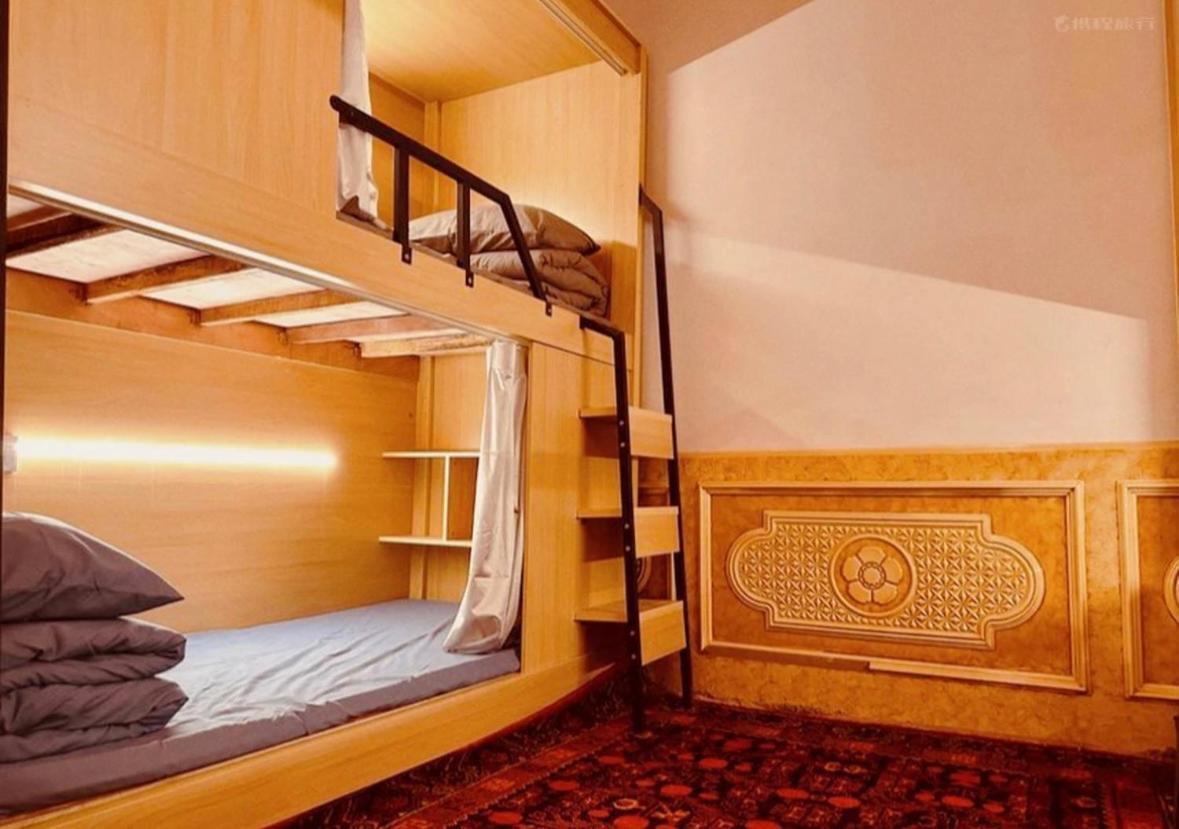 Good Morning Homestay Inn Кашгар Екстериор снимка